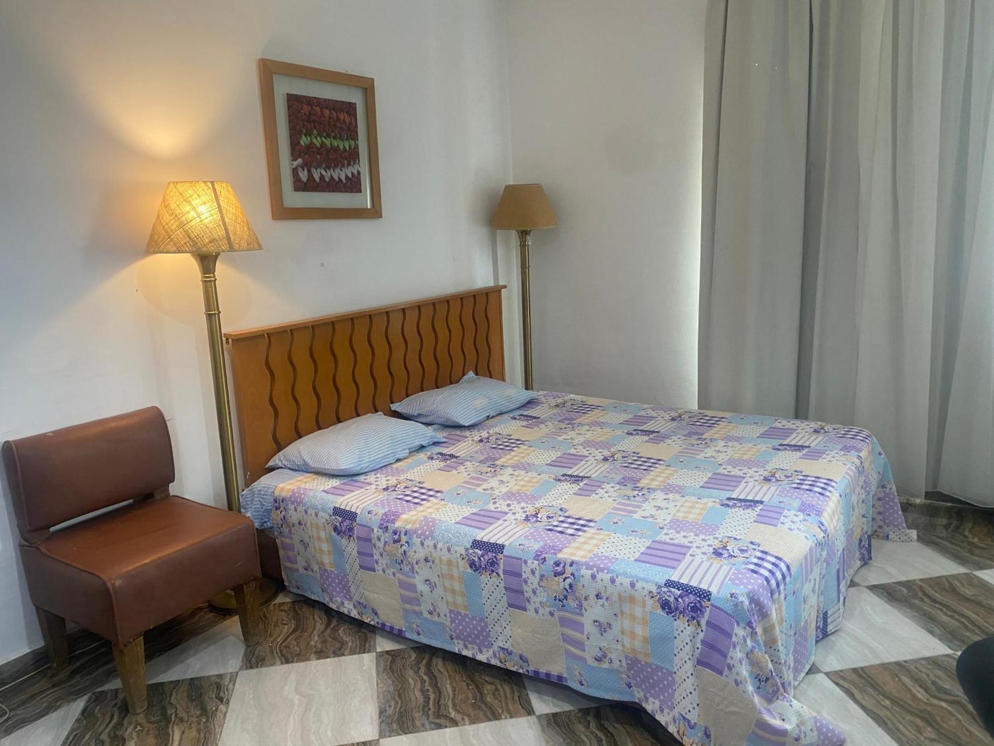 Sheraton Plaza Retreat Apartman *